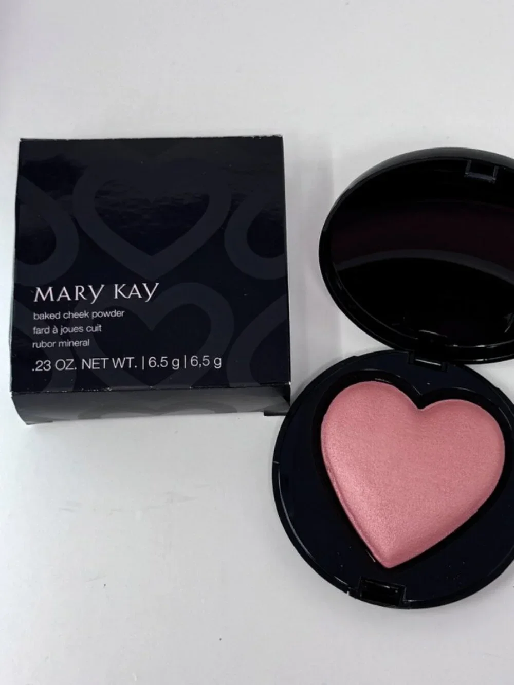Mary Kay Baked Cheek Powder Blush - Heart Shaped KIND HEART NEW